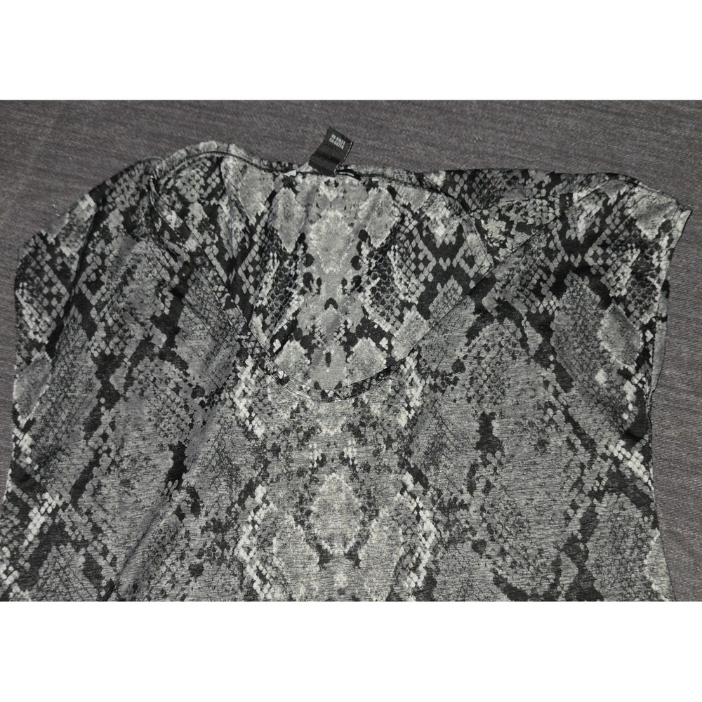 Kenneth Cole New York Snakeskin Print Top Women XS Grey Excellent - Picture 2 of 5